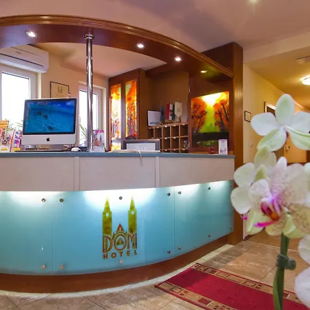 Hotel Dom 4*