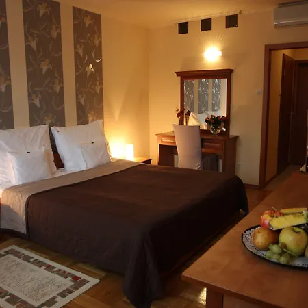 Dom Hotel Segedín