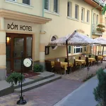 Dom فندق