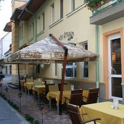Dóm Hotel